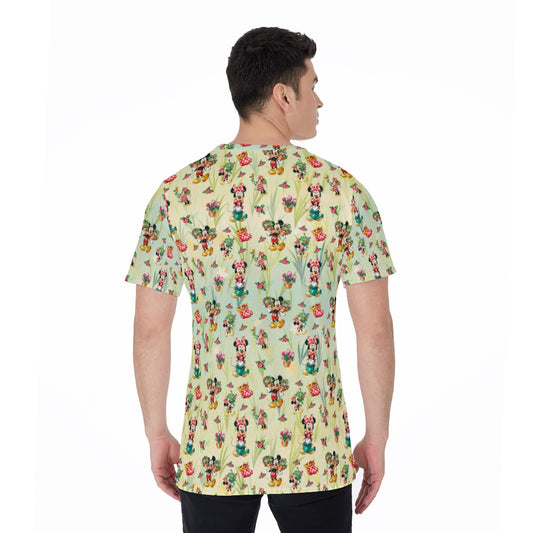 Garden Mouse Helpers at Work - Men's Short Sleeve T-Shirt