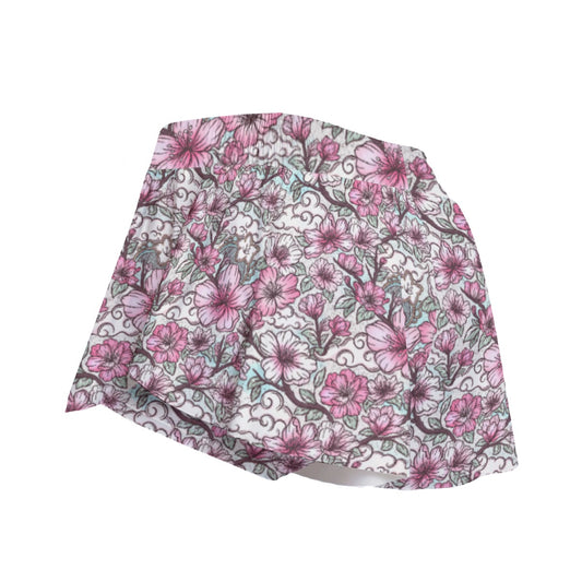 Fairytale Florals – Blossoms of Honor - Women's Flowy Pocket Shorts