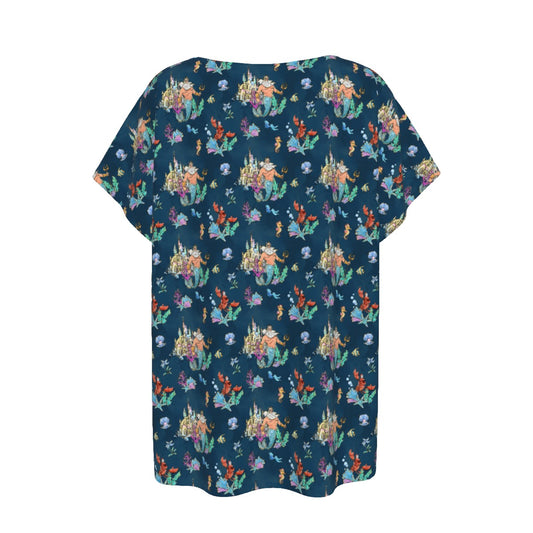 Whimsical Sea King and Crab - Women’s Relaxed Fit Scoop Tee