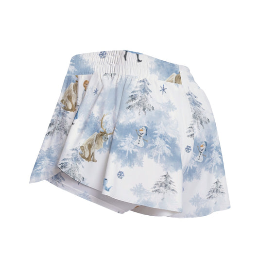 Enchanted Winter Landscape - Women's Flowy Pocket Shorts
