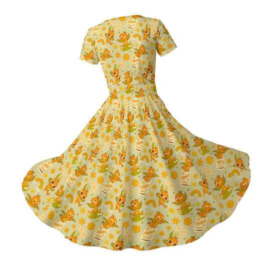 Vintage Citrus Garden - Women's V-Neck Ruched Midi Dress
