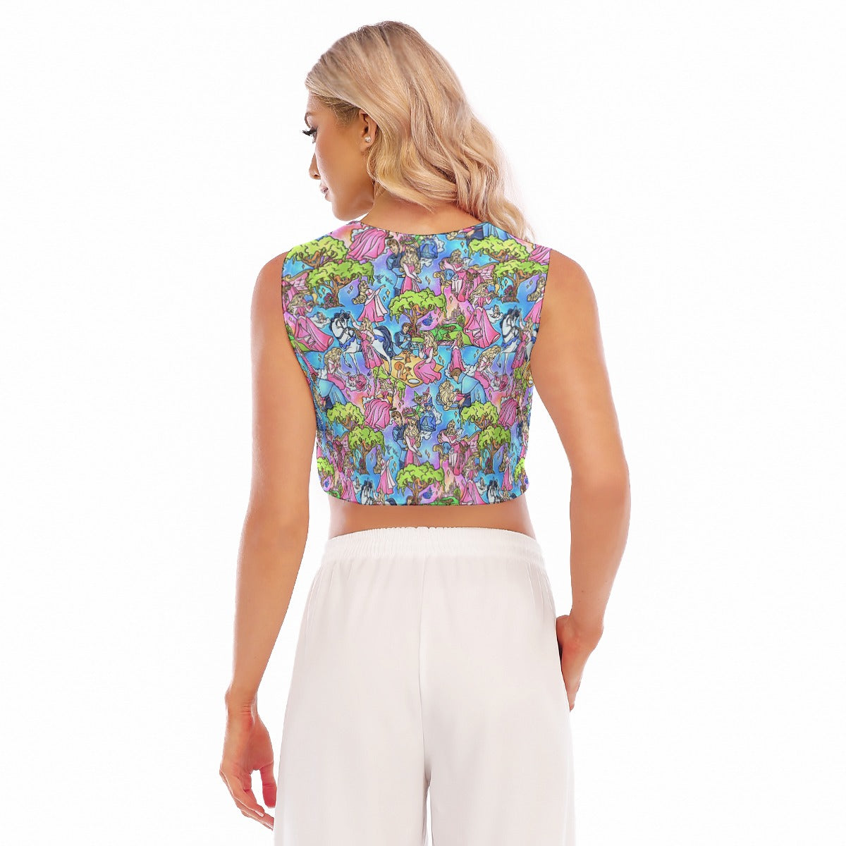 Dreaming Princess Storybook Scenes - Women’s Sleeveless Cropped Tee
