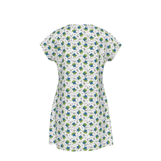 Playful Green Aliens on White - Women's T-Shirt Dress