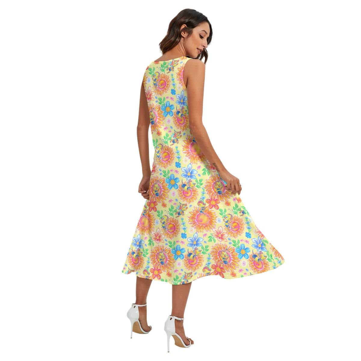 Buzzing Garden Buddy - Women’s Diagonal Pocket Midi Dress