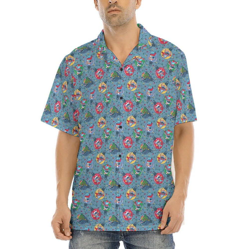 Holiday Baubles with Mischievous Blue Alien - Men's Hawaiian Button Up Shirt