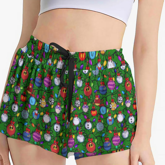 Festive Character Baubles on Green - Women's Flowy Pocket Shorts