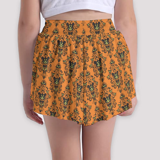 Haunted Halloween Mansion Wallpaper - Girls’ Flowy Pocket Shorts