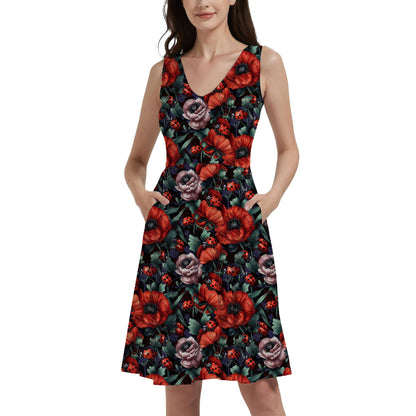 Vintage Dark Floral Poppy Ladybirds - Digital Seamless Pattern
